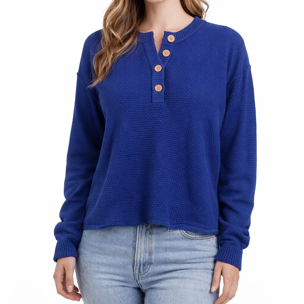 NWOT Zenana Size L/XL Blue Sweater with Button Detail Waffle Knit